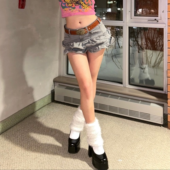 MINGA LONDON Kat Washed Grey Denim Y2K Mini Skirt - Picture 5 of 5